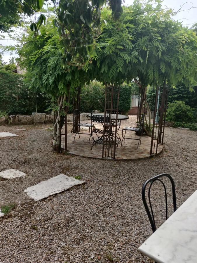 Le Logis De Lou Bed and Breakfast Blars Εξωτερικό φωτογραφία